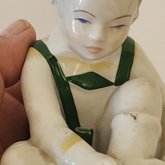 Hungarian Budapest Aquincum Two Boys sitting tying their shoe laces 4 1/2 inc - Picture 5 of 6